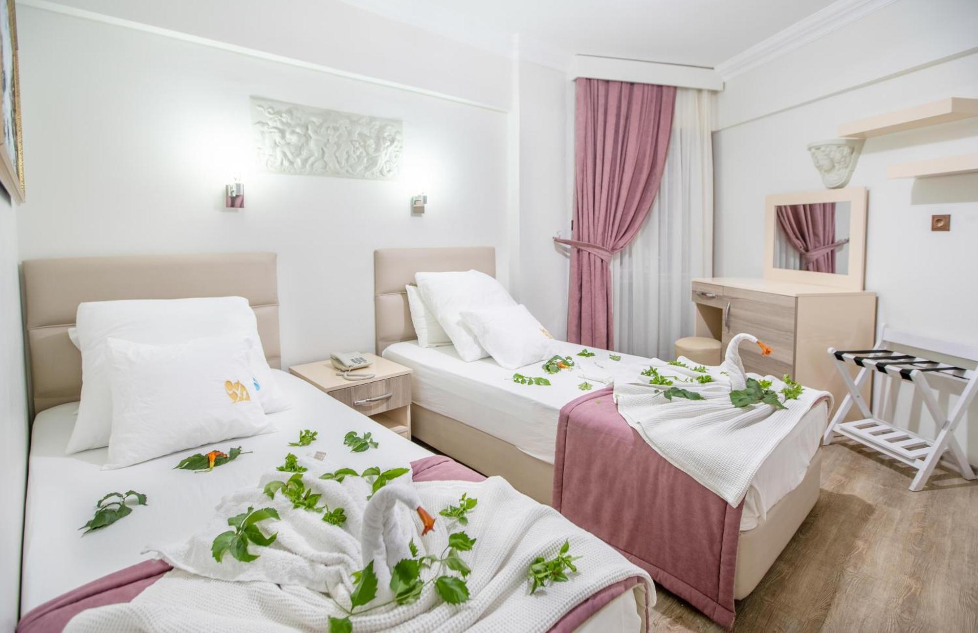 Sea Bird Spa & Beach Hotel Дидим Екстериор снимка